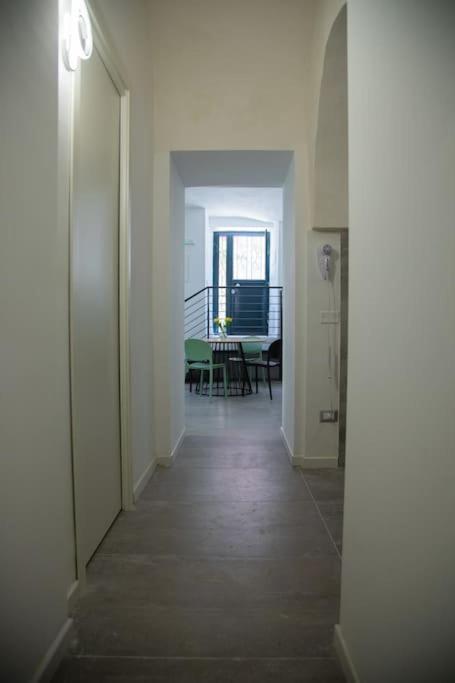 Intero Alloggio - Chiaia Naples Exterior photo